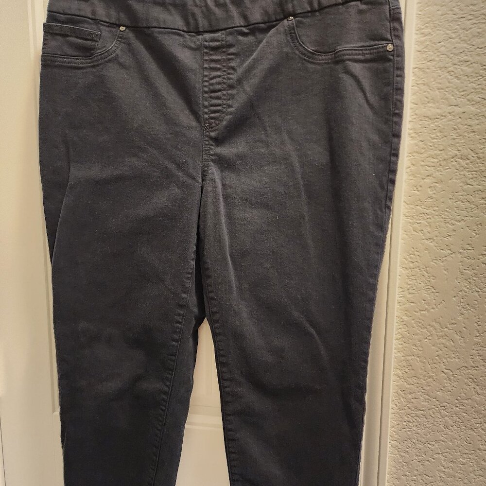 Chico's Black Sequins Jegging Ankle 16R
